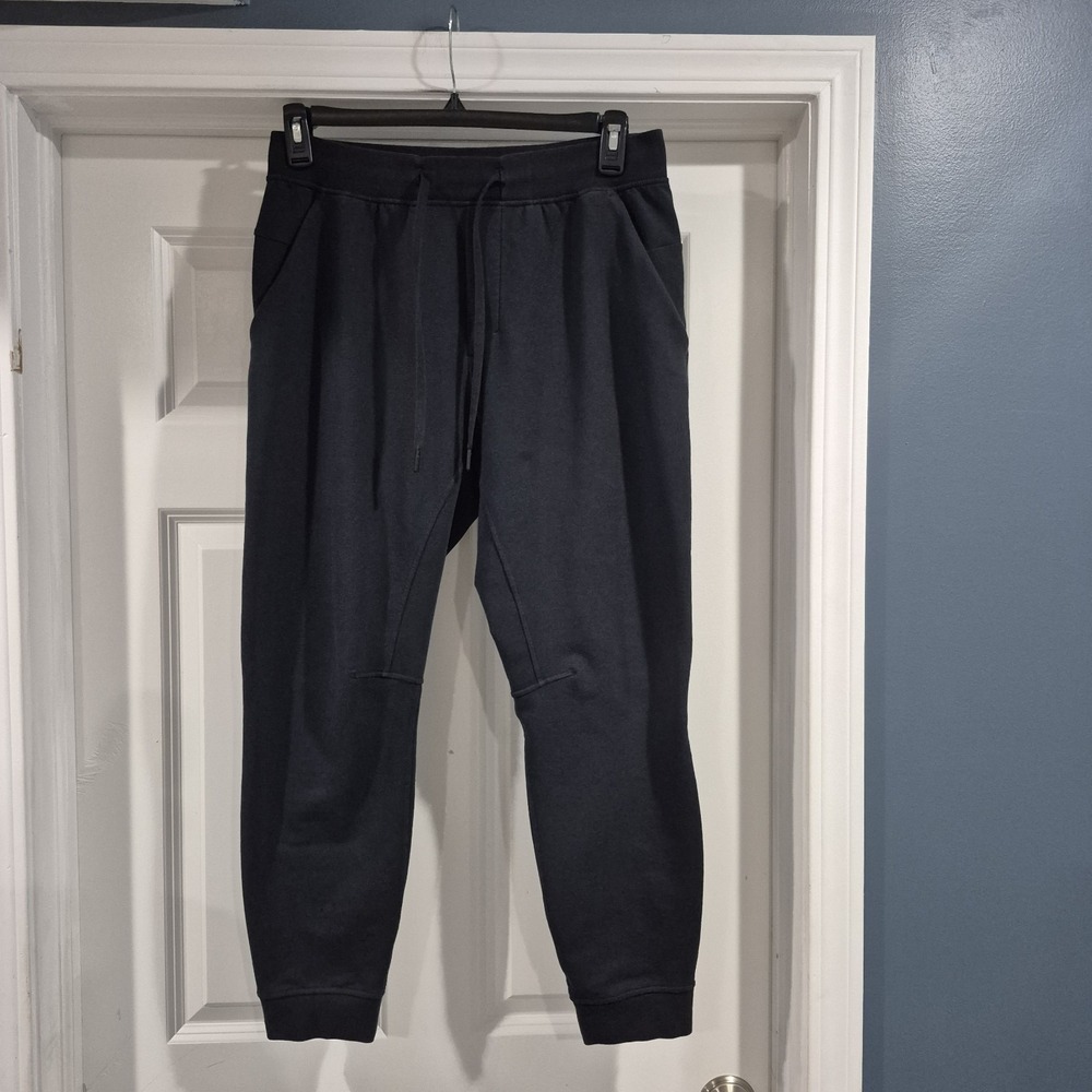 Lululemon Joggers Mens Large Black City Sweat Shorter Length Sweatpants Lounge